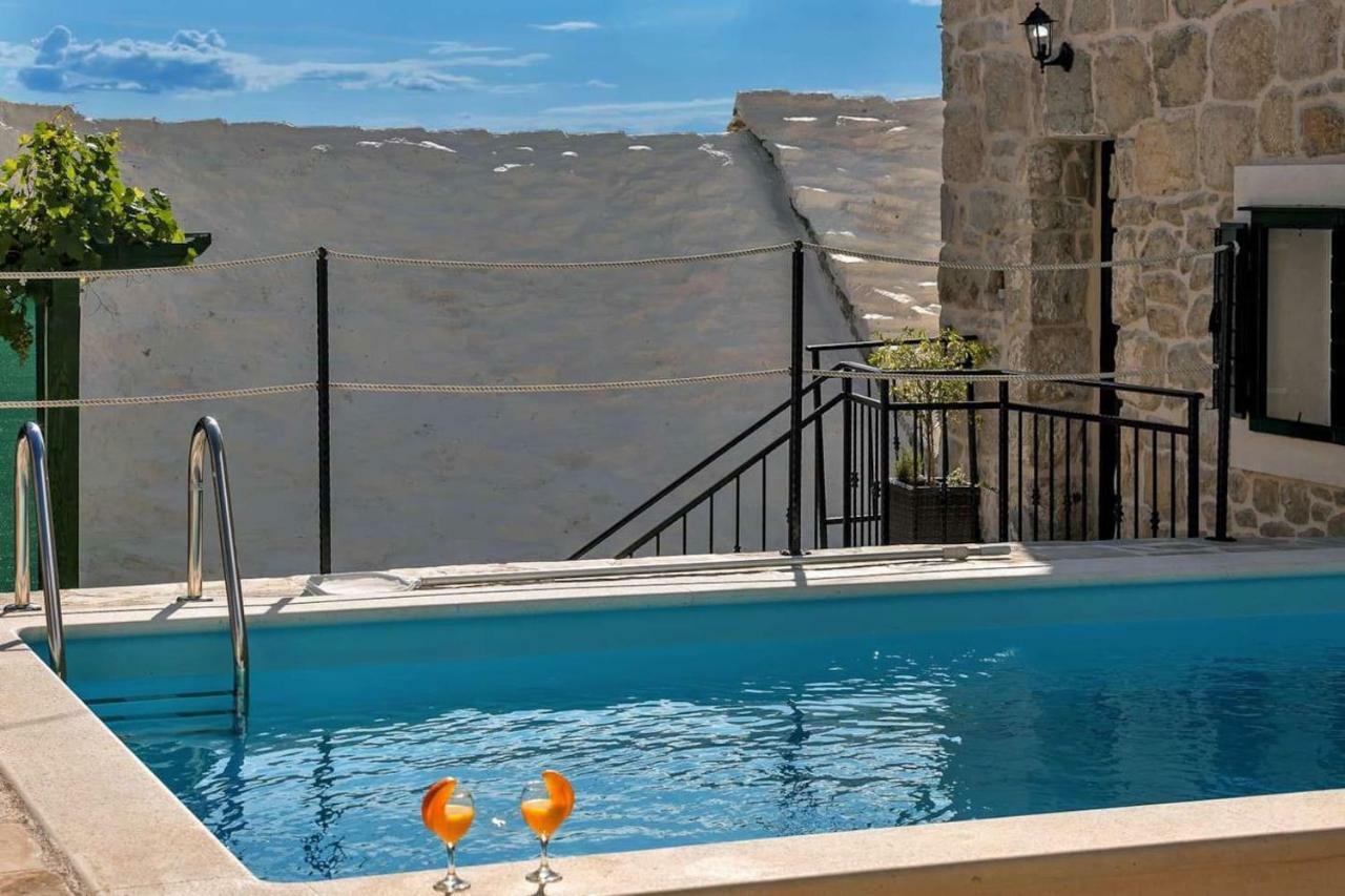 Luxury Villa Topolina Baska Voda Luaran gambar